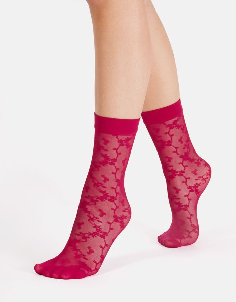 Cette - Elegante Feinsöckchen mit Blumenrankenmuster